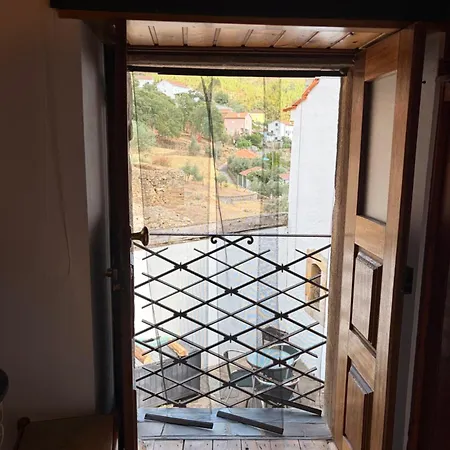 Casa Capela - Casas Do Sinhel 度假居 *